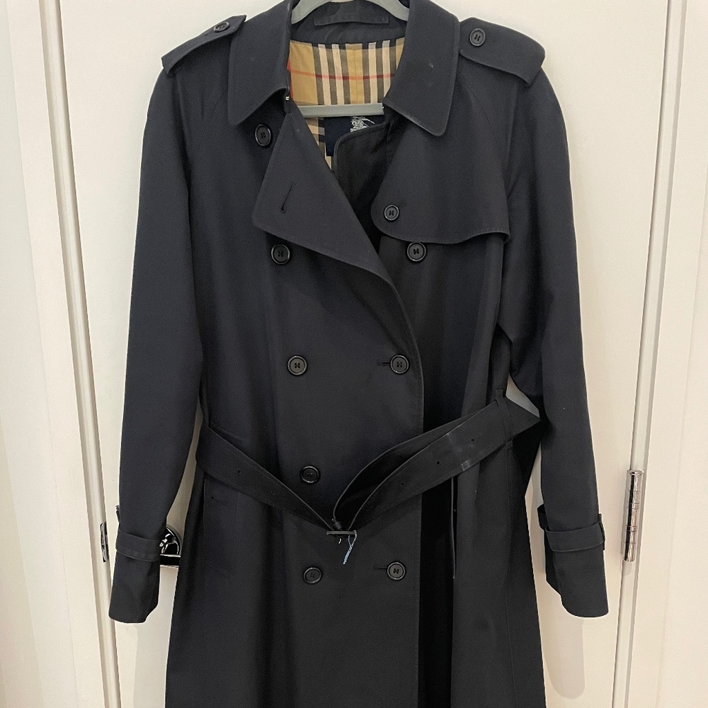 Women’s Burberry Trench Coat